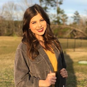 Meet your Posher, Madison